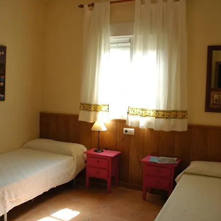 Villa Encarna Alojamientos Turisticos Con Piscina Comunitaria Apartment *