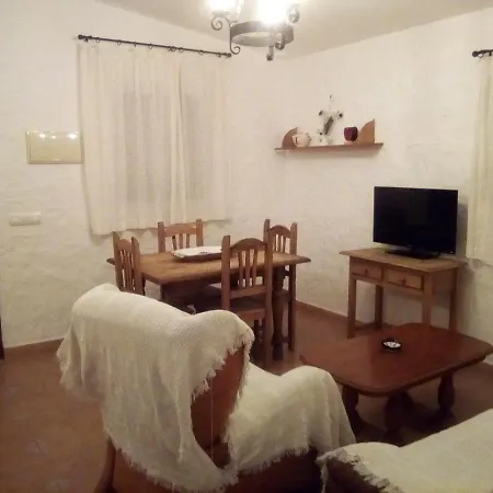 Villa Encarna Alojamientos Turisticos Con Piscina Comunitaria Conil De La Frontera