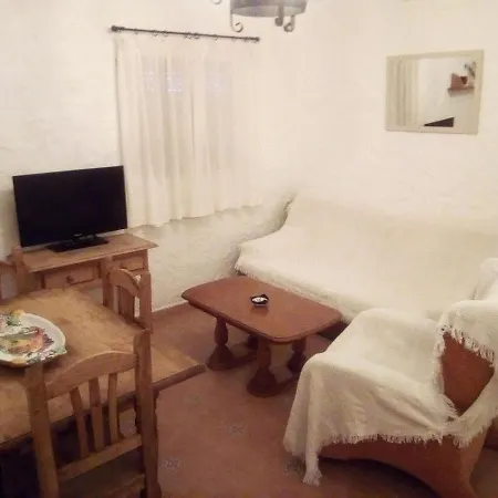 Villa Encarna Alojamientos Turisticos Con Piscina Comunitaria Conil De La Frontera