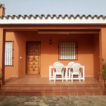 Villa Encarna Alojamientos Turisticos Con Piscina Comunitaria Apartment *